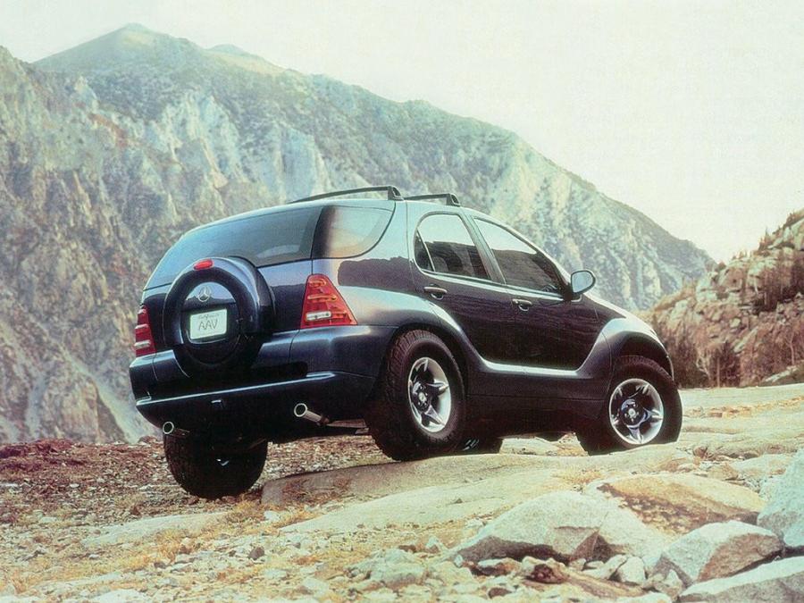  Mercedes-Benz AAV Concept 1996 года  (фото 2 из 3)